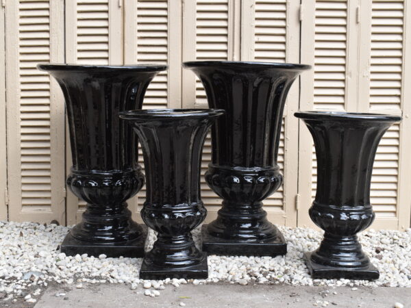 Glazed Fluted Urn Black