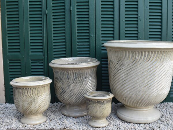 Cream glazed Spiral Anduze style pot