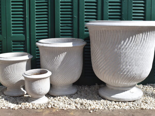 Crackle Frost White Glazed Spiral Anduze style pot